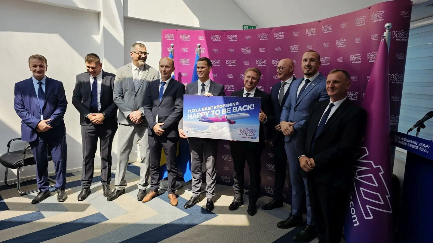 1755676832_68a580a0b4ef2