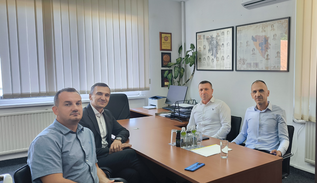 Ministar Alić sa pomoćnikom Edinom Trgovčevićem upriličio prijem za predstavnike Grada Zvornik