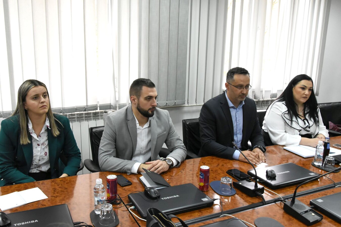 1760015011_68e7b2a370cbf