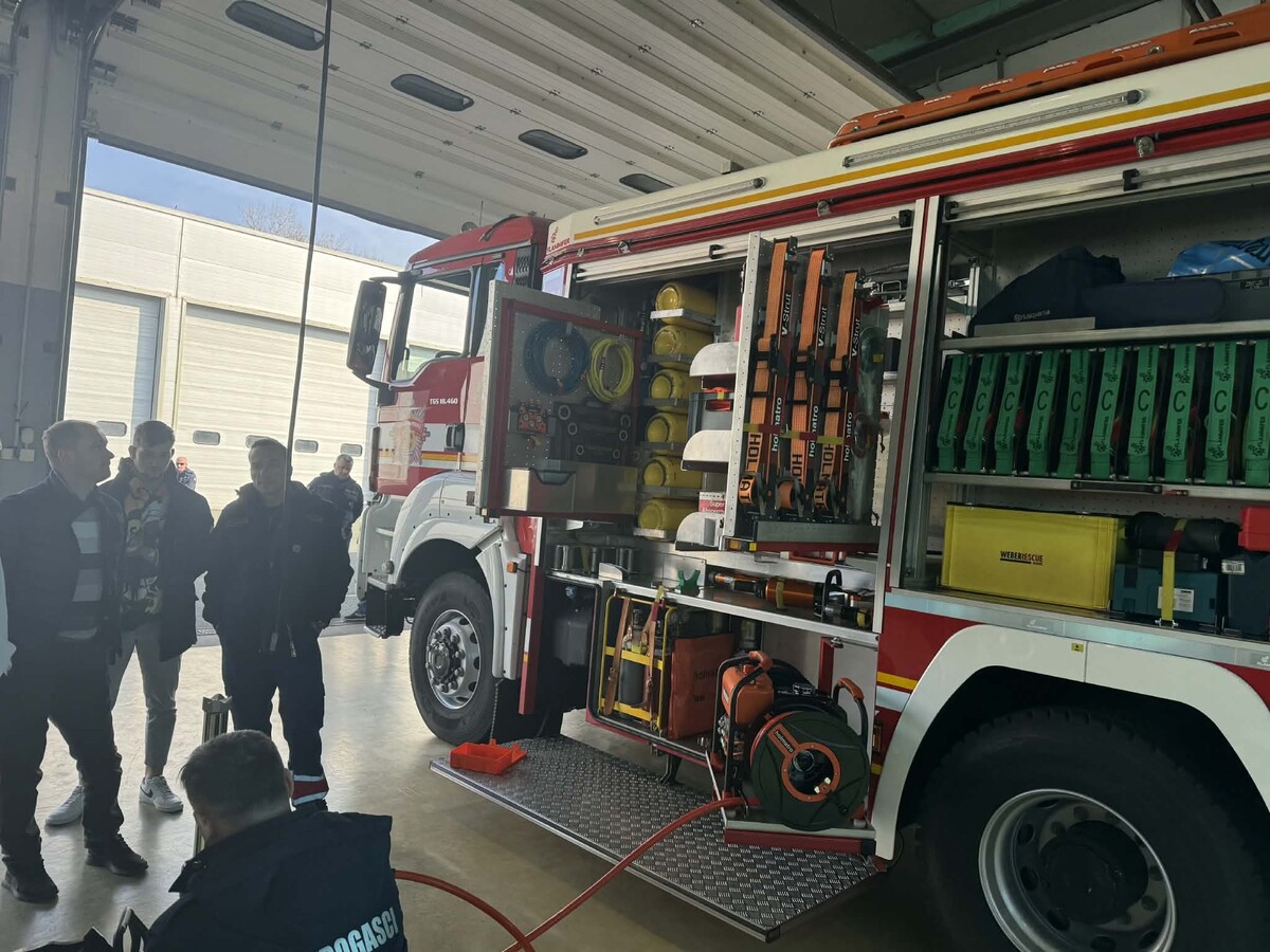 1763378560_691b05807d13b