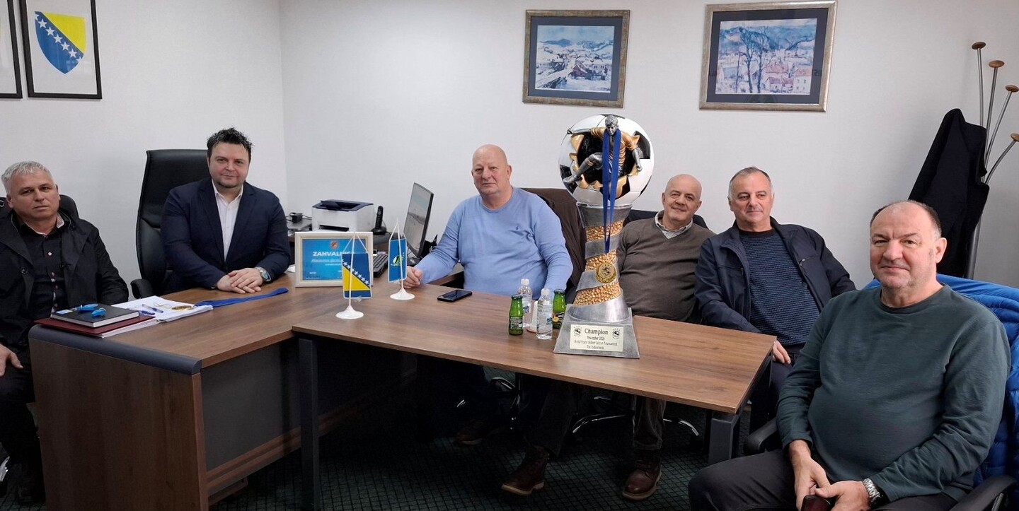 1770282012_69845c1c478f4