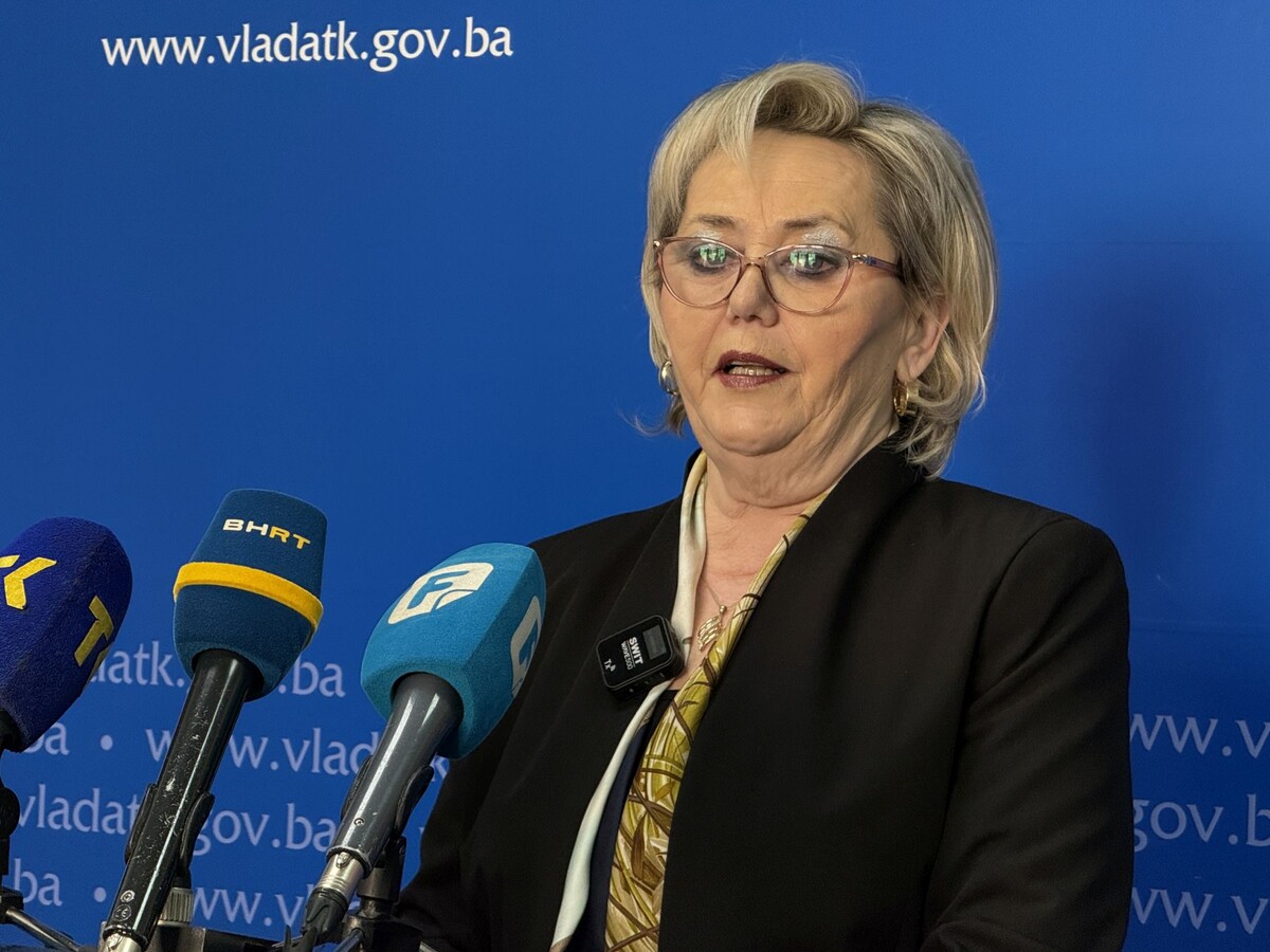 1773676813_69b8290d9fb73