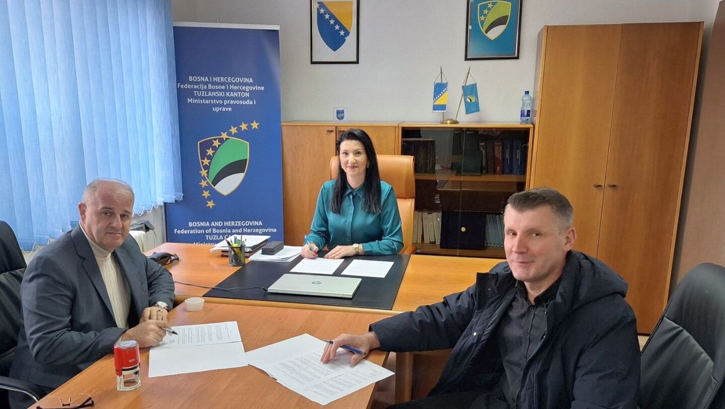 1773756016_69b95e708900d