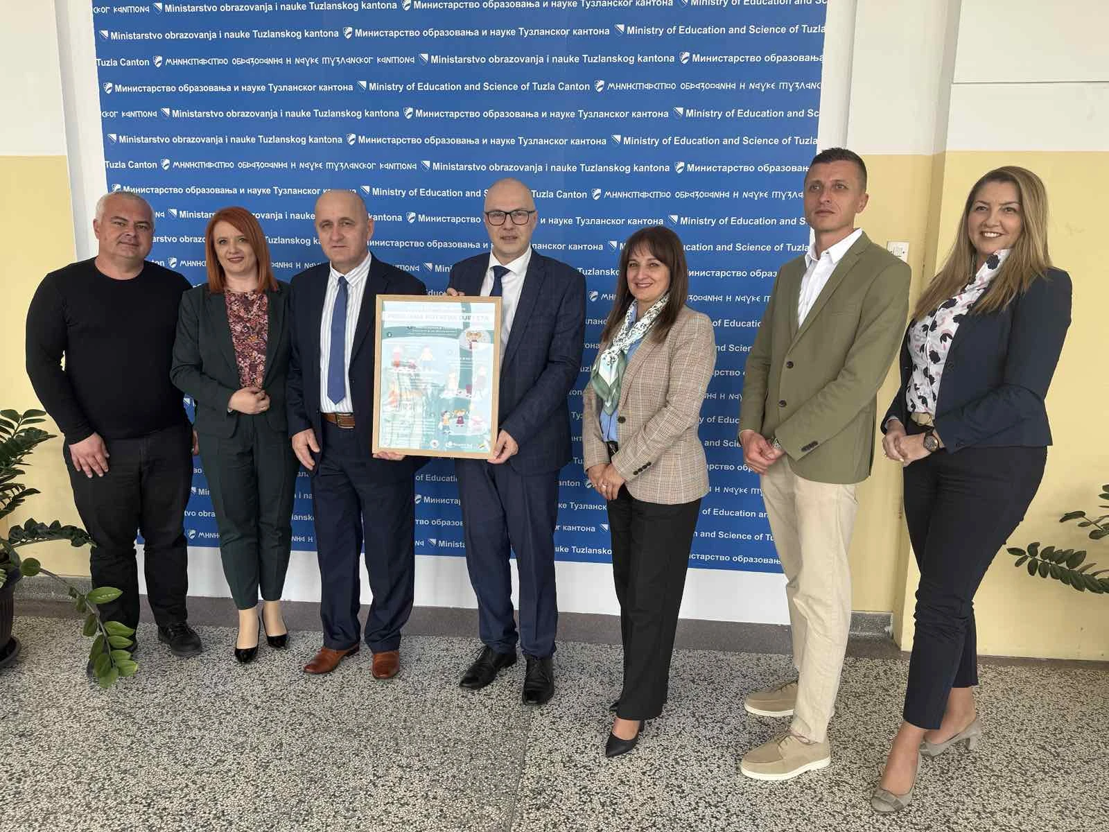 Jačanje saradnje za inkluzivno obrazovanje: Škole u TK dobijaju smjernice za podršku djeci