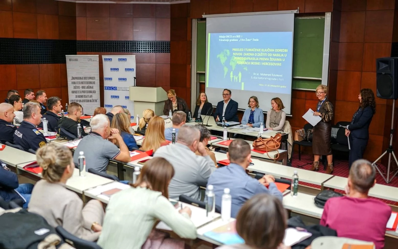 Uprava policije MUP TK-a - radionica o primjeni novog Zakona o zaštiti od nasilja u porodici i nasilja prema ženama F BiH